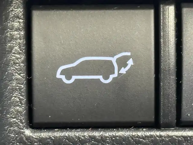 トヨタ ハリアー Z 千葉県 2021(令3)年 4.8万km ブラック ワンオーナー/１２．３インチ純正ナビ/モデリスタエアロ/JBLサウンド/パワーバックドア/ヘッドアップディスプレイ/デジタルインナーミラー/トヨタセーフティセンス/サイドバイザー/バックカメラ/コーナーセンサー/ハーフレザーシート/ブレーキホールド/オートハイビーム