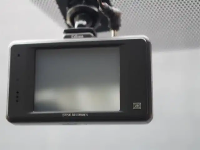 トヨタ カローラ アクシオ ハイブリッド 埼玉県 2018(平30)年 8.4万km 黒 バックカメラ/レーンアシスト/Bluetooth/ワンセグTV/ドラレコ/オートライト