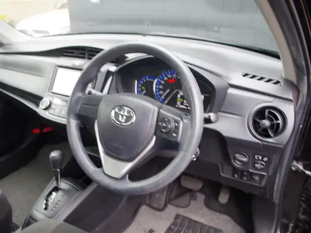 トヨタ カローラ アクシオ ハイブリッド 埼玉県 2018(平30)年 8.4万km 黒 バックカメラ/レーンアシスト/Bluetooth/ワンセグTV/ドラレコ/オートライト
