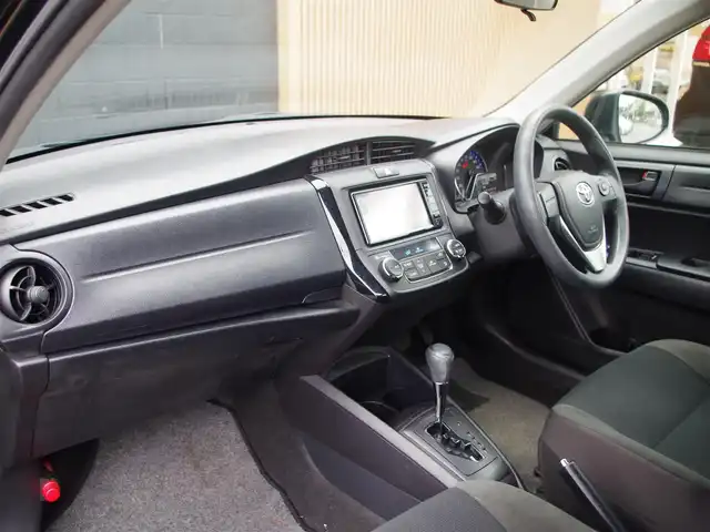 トヨタ カローラ アクシオ ハイブリッド 埼玉県 2018(平30)年 8.4万km 黒 バックカメラ/レーンアシスト/Bluetooth/ワンセグTV/ドラレコ/オートライト