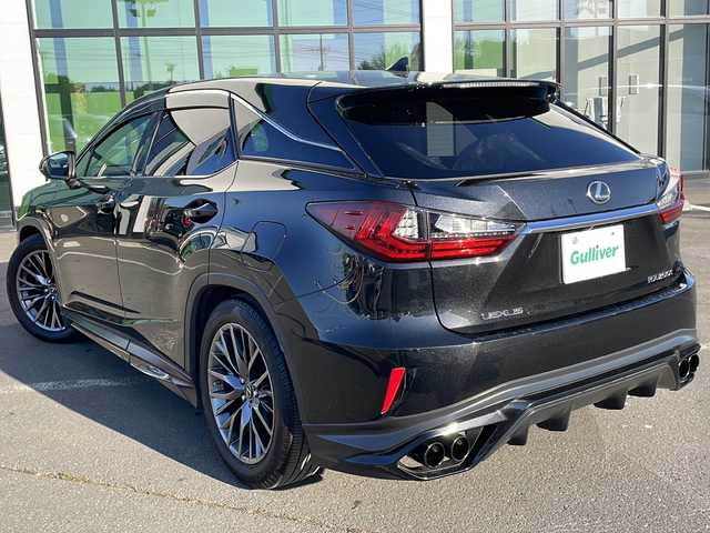 レクサス ＲＸ 200t Fスポーツ 道東・釧路十勝 2017(平29)年 5.4万km グラファイトブラックガラスフレーク ・TRDエアロ/・ワンオーナー/・4WD/・純正ナビ/・CD/DVD/Blu-ray/Bluetooth/・フルセグTV/・サンルーフ/・TRD製エアロ（F/S/R)/・TRD製スポーツマフラー/・レーンキーピングアシスト/・オートマチックハイビーム/・レーダークルーズコントロール/・レザーシート/・エアシート/・シートヒーター/・エアシート/・ステアリングヒーター/・パドルシフト/・ステアリングヒーター/・角型3眼LEDヘッドライト/・フォグランプ/・オートライト/・プッシュスタート/・スマートキー/・スペアキー/・ステアリングスイッチ/・AC100V