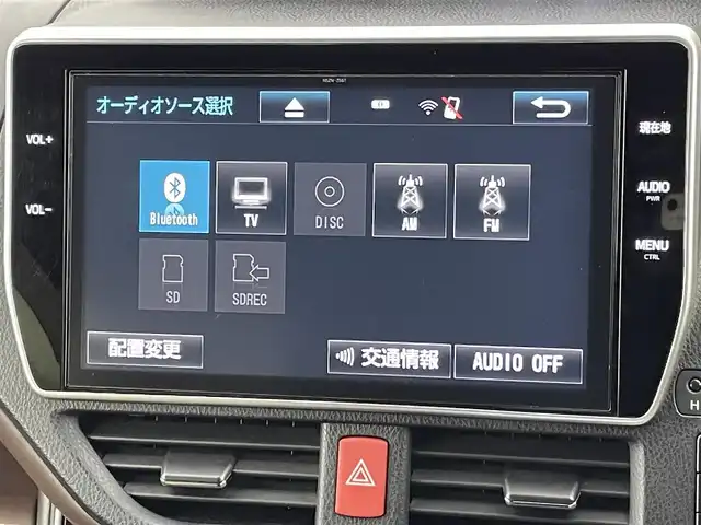 トヨタ エスクァイア ハイブリッド Gi プレミアムパッケージ 千葉県 2018(平30)年 6.5万km アバンギャルドブロンズメタリック 純正１０型ナビ/（AM＆FM＆Bluetooth＆フルセグTV＆CD＆DVD）/両側電動スライドドア/衝突軽減ブレーキ　/トヨタセーフティセンス　/ハンドルヒーター　/シートヒーター　/クルーズコントロール　/ビルトインＥＴＣ２．０　/前後コーナーセンサー　/バックカメラ/リアエアコン/アイドリングストップ/ウィンカーミラー/ドアバイザー/プッシュスタート/リアサンシェード/USBポート/LEDヘッドライト（オートライト付き）/電動格納サイドミラー