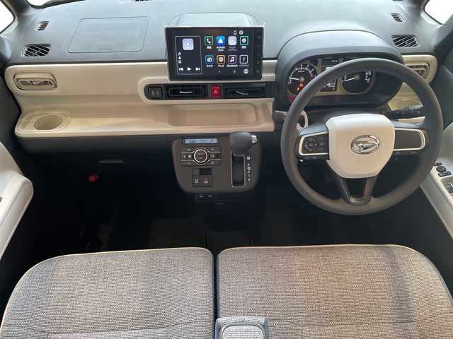 ダイハツ ムーヴ キャンバス ストライプス G 埼玉県 2023(令5)年 0.5万km シャイニングホワイトパール/サンドベージュメタリック スマートアシスト/純正9インチディスプレイオーディオ/　　BT/USB/CarPlay/バックカメラ/両側パワースライドドア/LEDオートライト/シートヒーター/コーナーセンサー/ステアリングスイッチ