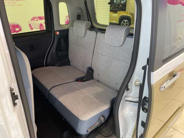 ダイハツ ムーヴ キャンバス ストライプス G 埼玉県 2023(令5)年 0.5万km シャイニングホワイトパール/サンドベージュメタリック スマートアシスト/純正9インチディスプレイオーディオ/　　BT/USB/CarPlay/バックカメラ/両側パワースライドドア/LEDオートライト/シートヒーター/コーナーセンサー/ステアリングスイッチ