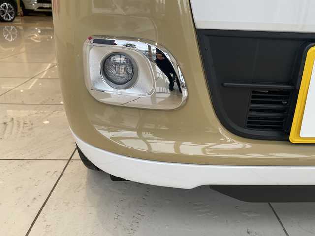 ダイハツ ムーヴ キャンバス ストライプス G 埼玉県 2023(令5)年 0.5万km シャイニングホワイトパール/サンドベージュメタリック スマートアシスト/純正9インチディスプレイオーディオ/　　BT/USB/CarPlay/バックカメラ/両側パワースライドドア/LEDオートライト/シートヒーター/コーナーセンサー/ステアリングスイッチ