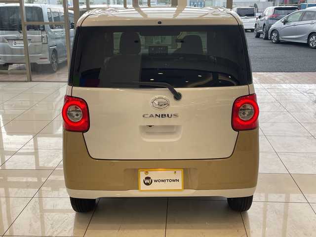 ダイハツ ムーヴ キャンバス ストライプス G 埼玉県 2023(令5)年 0.5万km シャイニングホワイトパール/サンドベージュメタリック スマートアシスト/純正9インチディスプレイオーディオ/　　BT/USB/CarPlay/バックカメラ/両側パワースライドドア/LEDオートライト/シートヒーター/コーナーセンサー/ステアリングスイッチ