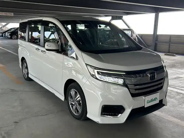 ホンダ ステップワゴン スパーダ eHEV G EXホンダS 静岡県 2021(令3)年 6.1万km プラチナホワイトパール 純正SDナビ/・フルセグ/CD/DVD/Bluetooth/USB/ホンダセンシング/バックカメラ/クルーズコントロール追従有/ビルトインETC2.0/両側パワースライドドア/シートヒーターD/N/スマートキー/・プッシュスタート/後席サンシェード/前後ドライブレコーダー/純正アルミホイール/純正フロアマット/ドアバイザー