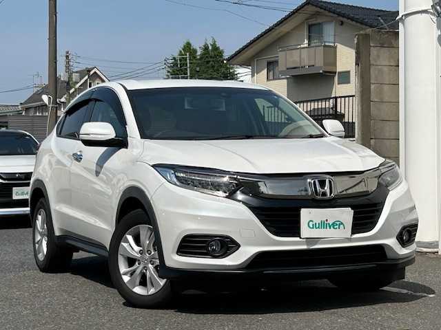 ホンダ ヴェゼル X ホンダセンシング 東京都 2020(令2)年 8.9万km プラチナホワイトパール ワンオーナー/ホンダセンシング/・CMBS/・アダプティブクルーズコントロール/・LKAS/・路外逸脱抑制機能/・誤発進抑制機能/・先行者発進お知らせ機能/純正メモリーナビ、TV/バックカメラ/アイドリングストップ/衝突軽減ブレーキ/ビルトインETC/レーンキープアシスト/パーキングアシスト/SRSエアバック/USB入力端子/スペアキーあり（１本）/保証書/取扱説明書