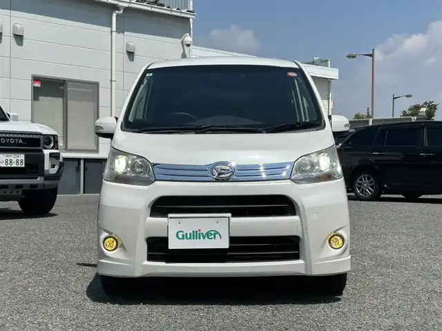 ダイハツ ムーヴ カスタム RS 兵庫県 2012(平24)年 7.7万km パールホワイトⅢ 外部検査実施済み/・ワンオーナー/・社外メモリーナビ（AVIC-RZ06）/・地デジ/DVD/BT/・バックカメラ/・ETC/・シートカバー/・MOMOステアリング/・スマートキー/・ドライブレコーダー/・純正15インチAW/・INNO車内キャリア/・社外LEDフォグランプ