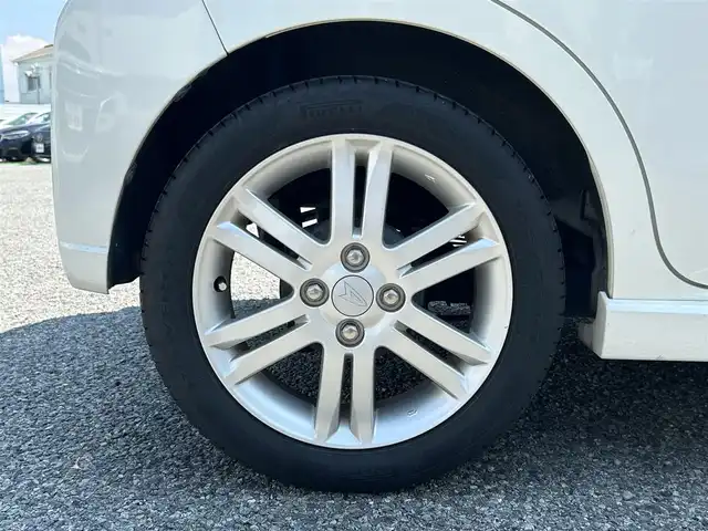 ダイハツ ムーヴ カスタム RS 兵庫県 2012(平24)年 7.7万km パールホワイトⅢ 外部検査実施済み/・ワンオーナー/・社外メモリーナビ（AVIC-RZ06）/・地デジ/DVD/BT/・バックカメラ/・ETC/・シートカバー/・MOMOステアリング/・スマートキー/・ドライブレコーダー/・純正15インチAW/・INNO車内キャリア/・社外LEDフォグランプ