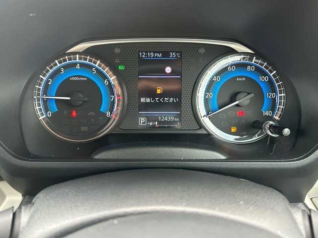 三菱 デリカミニ G プレミアム 千葉県 2023(令5)年 1.3万km ナチュラルアイボリーメタリック 社外ナビ/Bluetooth/CD/DVD/フルセグTV/ETC/パノラミックビューモニター/両側パワースライドドア/レーダークルーズコントロール/運転席・助手席シートヒーター/プリクラッシュセーフティー/車線逸脱警報/レーンキープアシスト/ダウンヒルアシストコントロール/マイパイロット/先行車発進お知らせ機能/ステアリングヒーター/ステアリングスイッチ/オートライト/オートハイビーム/LEDヘッドライト/純正アルミホイール/取扱説明書/保証書