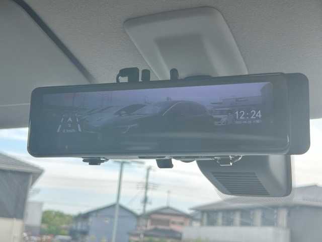三菱 デリカミニ G プレミアム 千葉県 2023(令5)年 1.3万km ナチュラルアイボリーメタリック 社外ナビ/Bluetooth/CD/DVD/フルセグTV/ETC/パノラミックビューモニター/両側パワースライドドア/レーダークルーズコントロール/運転席・助手席シートヒーター/プリクラッシュセーフティー/車線逸脱警報/レーンキープアシスト/ダウンヒルアシストコントロール/マイパイロット/先行車発進お知らせ機能/ステアリングヒーター/ステアリングスイッチ/オートライト/オートハイビーム/LEDヘッドライト/純正アルミホイール/取扱説明書/保証書