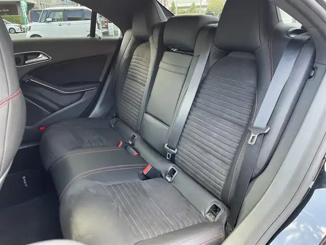 メルセデス・ベンツ ＣＬＡ２５０ 静岡県 2016(平28)年 9.7万km コスモスブラック AMGライン/ワンオーナー/純正HDDナビ・フルセグTV/DVD/CD/SD/Bluetooth/純正18インチアルミホイール/バックカメラ/クルーズコントロール/ハーフレザーシート/前席パワーシート/シートヒーター/HIDライト/スマートキー/プッシュスタート/新車時保証書/取扱説明書