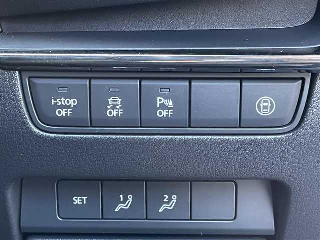 マツダ マツダ３ファストバック 20S プロアクティブ ツーリングS 愛知県 2021(令3)年 2.6万km ジェットブラックマイカ /禁煙車//ワンオーナー//純正ナビ//バックカメラ//フルセグTV・Bluetooth・CD・DVD//ETC//前後ドライブレコーダー【ZDR 025】//ファブリックシート//運転席パワーシート//シートヒーター//ハンドルヒーター//パドルシフト//ヘッドアップディスプレイ//LEDヘッドランプ//オートライト//オートハイビーム//電動格納式ウインカーミラー//クルーズコントロール//横滑り防止装置//スマートブレーキサポート(前進時・後進時)//前後側方接近車両検知//車線逸脱警報//ブラインドスポットモニタリング//レーンキープアシストシステム//前後ドライブレコーダー//トノカバー//イモビライザー//プッシュスタート//スペアキー//新車保証書//取扱説明書