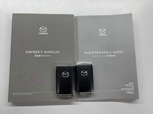 マツダ マツダ３ファストバック 20S プロアクティブ ツーリングS 愛知県 2021(令3)年 2.6万km ジェットブラックマイカ /禁煙車//ワンオーナー//純正ナビ//バックカメラ//フルセグTV・Bluetooth・CD・DVD//ETC//前後ドライブレコーダー【ZDR 025】//ファブリックシート//運転席パワーシート//シートヒーター//ハンドルヒーター//パドルシフト//ヘッドアップディスプレイ//LEDヘッドランプ//オートライト//オートハイビーム//電動格納式ウインカーミラー//クルーズコントロール//横滑り防止装置//スマートブレーキサポート(前進時・後進時)//前後側方接近車両検知//車線逸脱警報//ブラインドスポットモニタリング//レーンキープアシストシステム//前後ドライブレコーダー//トノカバー//イモビライザー//プッシュスタート//スペアキー//新車保証書//取扱説明書