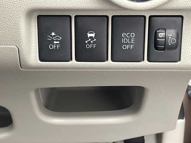 ダイハツ ムーヴ X SAⅡ 沖縄県 2016(平28)年 3.6万km ライトローズマイカメタリックⅡ 純正SDナビ/(Bluetooth CD DVD USB)/バックカメラ/ステアリングスイッチ/純正14インチアルミホイール/横滑り防止装置/コーナーセンサー/盗難防止装置/オートライト/衝突軽減システム/電動格納ミラー/スマートキー/スペアキー/ベンチシート/社外フロアマット