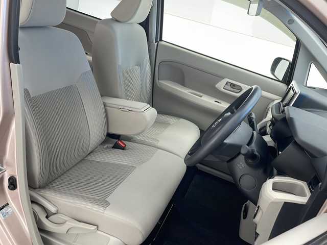 ダイハツ ムーヴ X SAⅡ 沖縄県 2016(平28)年 3.6万km ライトローズマイカメタリックⅡ 純正SDナビ/(Bluetooth CD DVD USB)/バックカメラ/ステアリングスイッチ/純正14インチアルミホイール/横滑り防止装置/コーナーセンサー/盗難防止装置/オートライト/衝突軽減システム/電動格納ミラー/スマートキー/スペアキー/ベンチシート/社外フロアマット