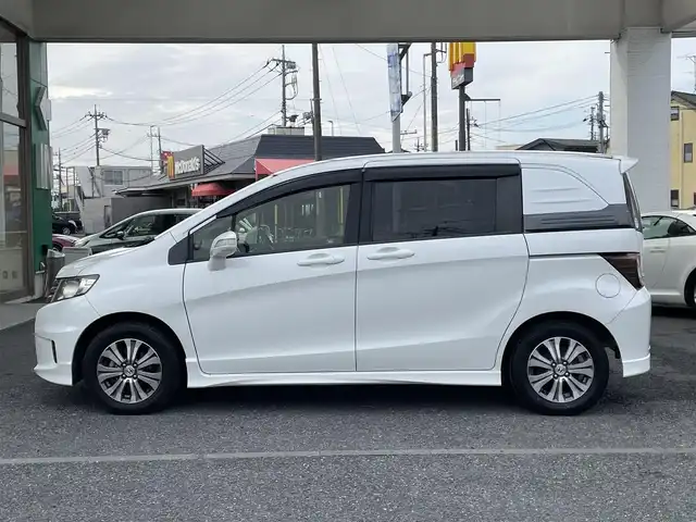 ホンダ フリード スパイク