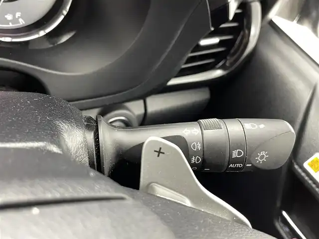 トヨタ ハイラックス Z GRスポーツ 熊本県 2023(令5)年 2.4万km アティチュードブラックマイカ ワンオーナー　/純正8インチナビ　/全周囲カメラ　/前後ドライブレコーダー/ETC　/前後クリアランスソナー　/運転席パワーシート/トヨタセーフティーセンス/・プリクラッシュセーフティ/・レーンディパーチャーアラート/・ロードサインアシスト/・アダブティブクルーズコントロール/・先行車発進お知らせ/横滑り防止/ダウンヒルアシスト/BFグッドリッチタイヤ/オールテレーンタイヤ/ハーフレザーシート/純正フロアマット/純正１８インチAW/JAOSマッドガード/ハードトノカバー/オートライト　/ＬＥＤヘッドライト/スマートキー/プッシュスタート/