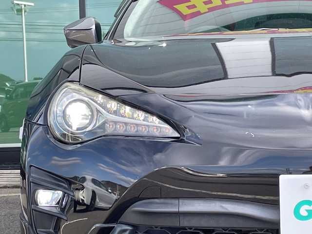 トヨタ ８６ GT 福岡県 2016(平28)年 6万km クリスタルブラックシリカ ・スマートキー/・プッシュスタート/・クルーズコントロール/・純正メモリナビ/　【DVD・Bluetooth・SD・MSV】/・フルセグTV/・ETC/・TRDエアロ/・TRD車高調/・Fタワーバー(TRD)/・Rタワーバー(CUSCO)/・TRD18インチアルミ/・LEDヘッドランプ/・フォグランプ/・純正マット/・保証書/取説