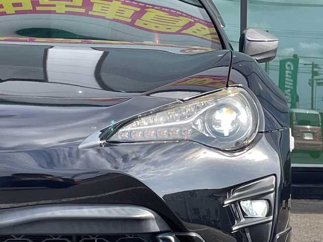トヨタ ８６ GT 福岡県 2016(平28)年 6万km クリスタルブラックシリカ ・スマートキー/・プッシュスタート/・クルーズコントロール/・純正メモリナビ/　【DVD・Bluetooth・SD・MSV】/・フルセグTV/・ETC/・TRDエアロ/・TRD車高調/・Fタワーバー(TRD)/・Rタワーバー(CUSCO)/・TRD18インチアルミ/・LEDヘッドランプ/・フォグランプ/・純正マット/・保証書/取説