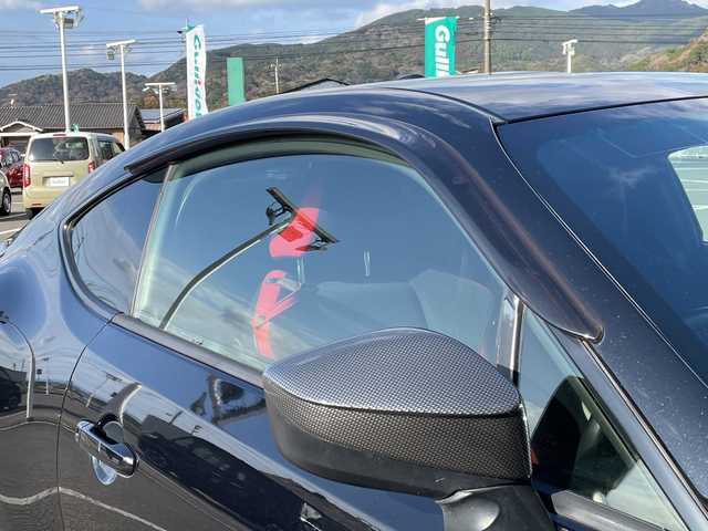 トヨタ ８６ GT 福岡県 2016(平28)年 6万km クリスタルブラックシリカ ・スマートキー/・プッシュスタート/・クルーズコントロール/・純正メモリナビ/　【DVD・Bluetooth・SD・MSV】/・フルセグTV/・ETC/・TRDエアロ/・TRD車高調/・Fタワーバー(TRD)/・Rタワーバー(CUSCO)/・TRD18インチアルミ/・LEDヘッドランプ/・フォグランプ/・純正マット/・保証書/取説