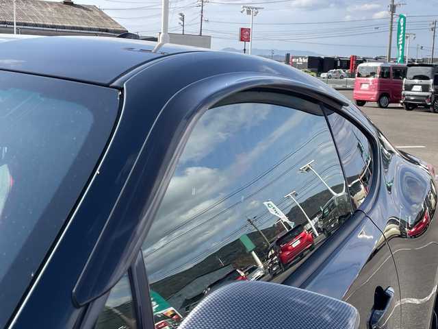 トヨタ ８６ GT 福岡県 2016(平28)年 6万km クリスタルブラックシリカ ・スマートキー/・プッシュスタート/・クルーズコントロール/・純正メモリナビ/　【DVD・Bluetooth・SD・MSV】/・フルセグTV/・ETC/・TRDエアロ/・TRD車高調/・Fタワーバー(TRD)/・Rタワーバー(CUSCO)/・TRD18インチアルミ/・LEDヘッドランプ/・フォグランプ/・純正マット/・保証書/取説