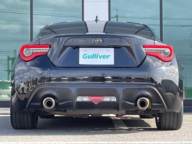トヨタ ８６ GT 福岡県 2016(平28)年 6万km クリスタルブラックシリカ ・スマートキー/・プッシュスタート/・クルーズコントロール/・純正メモリナビ/　【DVD・Bluetooth・SD・MSV】/・フルセグTV/・ETC/・TRDエアロ/・TRD車高調/・Fタワーバー(TRD)/・Rタワーバー(CUSCO)/・TRD18インチアルミ/・LEDヘッドランプ/・フォグランプ/・純正マット/・保証書/取説