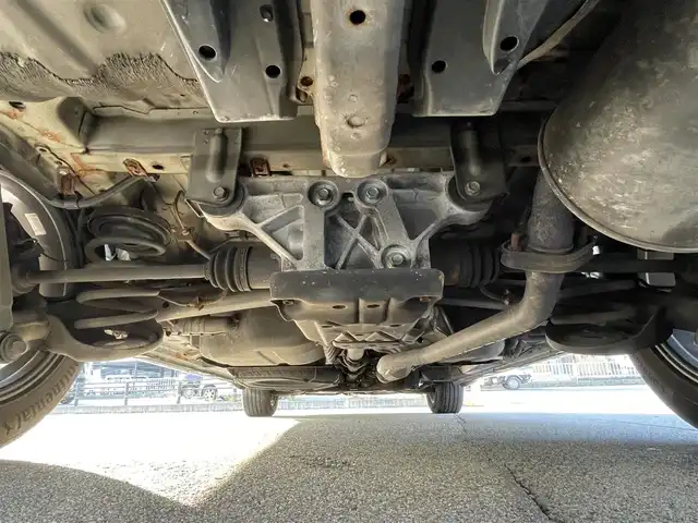 トヨタ ヴォクシー ZS 煌Z 岐阜県 2013(平25)年 7.3万km ブラック 4WD/両側パワースライドドア/フロントサイドエアロパーツ(モデリスタ)/ダブルオートエアコン/ウォークスルー/ナビ/【Bluetooth．CD.DVD.AM/FM】/GPS(ASSURA)/ETC/ドライブレコーダー/バックカメラ/ハーフレザーシート/純正フロアマット/センターデフロック/アルミホイール(VELVA)/スマートキー/保証書/取扱説明書/スペアキー