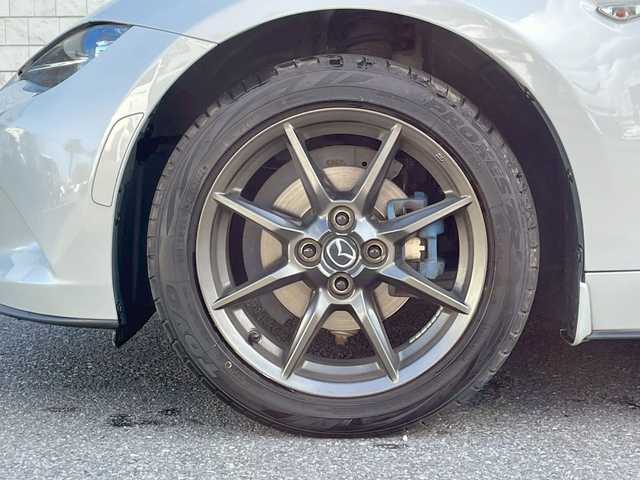 マツダ ロードスター S レザーパッケージ 宮崎県 2015(平27)年 6.2万km セラミックM ＢＯＳＥサウンド/メーカーナビ/バックカメラ/黒レザーシート/シートヒーター/ブラインドスポットモニター/レーンキープアシスト/パドルシフト/フルセグＴＶ　USB　AUX　Ｂｌｕｅｔｏｏｔｈ　ＤＶＤ再生/ＥＴＣ/純正フロアマット/プッシュスタート/スペアキー/取扱説明書/保証書