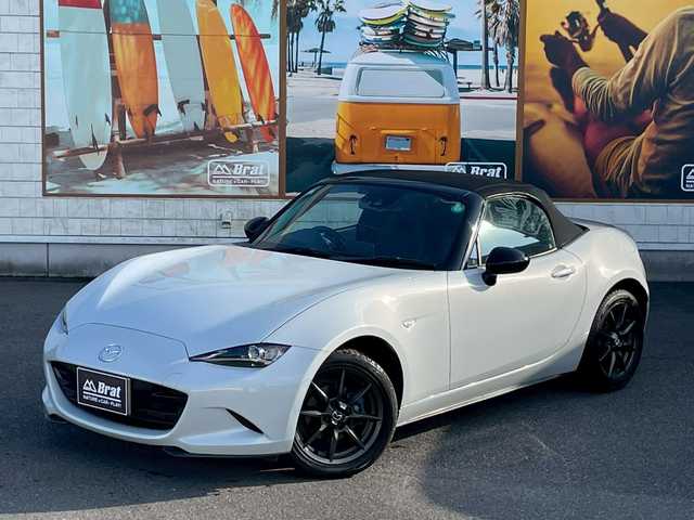 マツダ ロードスター S レザーパッケージ 宮崎県 2015(平27)年 6.2万km セラミックM ＢＯＳＥサウンド/メーカーナビ/バックカメラ/黒レザーシート/シートヒーター/ブラインドスポットモニター/レーンキープアシスト/パドルシフト/フルセグＴＶ　USB　AUX　Ｂｌｕｅｔｏｏｔｈ　ＤＶＤ再生/ＥＴＣ/純正フロアマット/プッシュスタート/スペアキー/取扱説明書/保証書