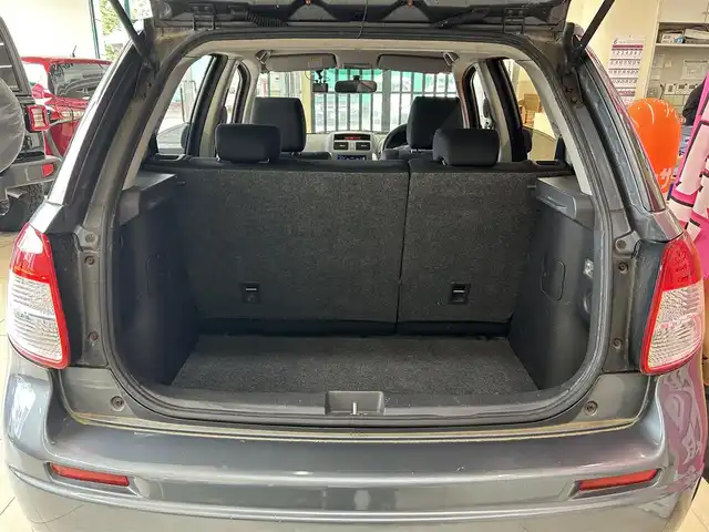 スズキ ＳＸ４ 1．5XG 東京都 2008(平20)年 5.1万km アズールグレーパールメタリック 社外オーディオ/(Kenwood U340)/(CD/AUX/USB)/純正オーディオ積み込み/前席シートヒーター/前後方ドライブレコーダー/純正フロアマット/スマートキー/ルーフレール/トノカバー/リアプライバシーガラス/ISOFIX/電動格納ミラー/HID/オートライト/フォグランプ/純正16インチアルミホイール/革巻きステアリング/W+サイドSRS&ABS/新車時保証書/取扱説明書