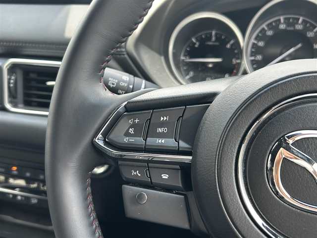 マツダ ＣＸ－８ XD ブラックトーンエディション 福岡県 2023(令5)年 1.4万km プラチナクォーツメタリック ワンオーナー/純正メーカーナビ（フルセグTV・AM・FM・Bluetooth）/全方位カメラ/3列シート/パワーシート/ヒートシーター/パワーバックドア/レーダークルーズコントロール/純正ドライブレコーダー/ワイヤレス充電(置くだけ充電）/ETC/TCS/WACエアコン/純正19インチアルミホイール/純正フロアマット/ウォークスルー/コーナーセンサー/LEDヘッドライト/オートライト/スマートキー×2本/USB入力端子/横滑り防止装置/盗難防止装置/カーテンエアバック/取扱説明書/保証書