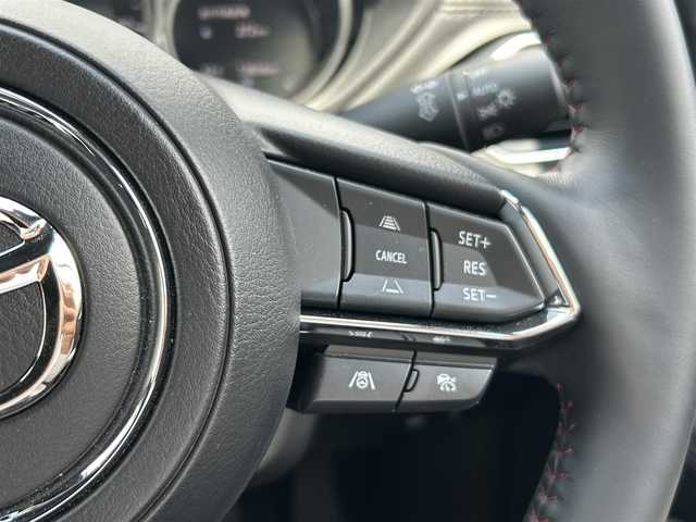 マツダ ＣＸ－８ XD ブラックトーンエディション 福岡県 2023(令5)年 1.4万km プラチナクォーツメタリック ワンオーナー/純正メーカーナビ（フルセグTV・AM・FM・Bluetooth）/全方位カメラ/3列シート/パワーシート/ヒートシーター/パワーバックドア/レーダークルーズコントロール/純正ドライブレコーダー/ワイヤレス充電(置くだけ充電）/ETC/TCS/WACエアコン/純正19インチアルミホイール/純正フロアマット/ウォークスルー/コーナーセンサー/LEDヘッドライト/オートライト/スマートキー×2本/USB入力端子/横滑り防止装置/盗難防止装置/カーテンエアバック/取扱説明書/保証書