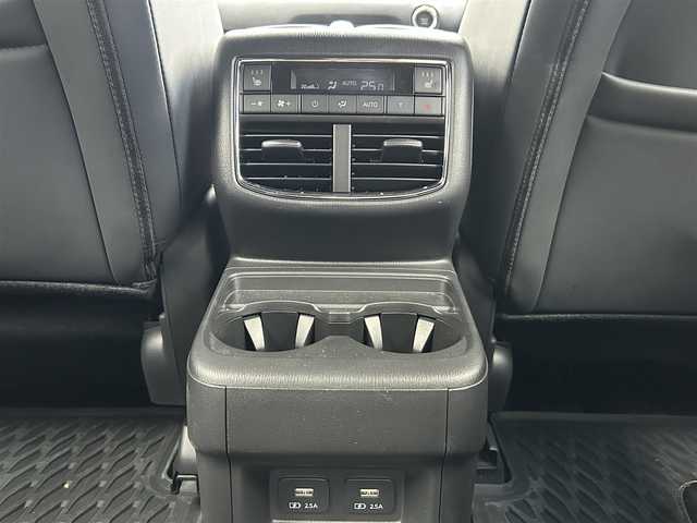 マツダ ＣＸ－８ XD ブラックトーンエディション 福岡県 2023(令5)年 1.4万km プラチナクォーツメタリック ワンオーナー/純正メーカーナビ（フルセグTV・AM・FM・Bluetooth）/全方位カメラ/3列シート/パワーシート/ヒートシーター/パワーバックドア/レーダークルーズコントロール/純正ドライブレコーダー/ワイヤレス充電(置くだけ充電）/ETC/TCS/WACエアコン/純正19インチアルミホイール/純正フロアマット/ウォークスルー/コーナーセンサー/LEDヘッドライト/オートライト/スマートキー×2本/USB入力端子/横滑り防止装置/盗難防止装置/カーテンエアバック/取扱説明書/保証書