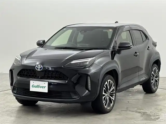 トヨタ ヤリスクロス ハイブリッド Z 福岡県 2021(令3)年 5.4万km ブラックマイカ ワンオーナー　/純正ＤＡナビ／フルセグＴＶ　/全方位カメラ　/ＥＴＣ　/レーダークルコン　/コーナーセンサー　/衝突軽減ブレーキ　/レーンキープ　/ＢＳＭ　/アクセル踏み間違い防止　/シートヒーター　/ハーフレザー　/ＬＥＤ