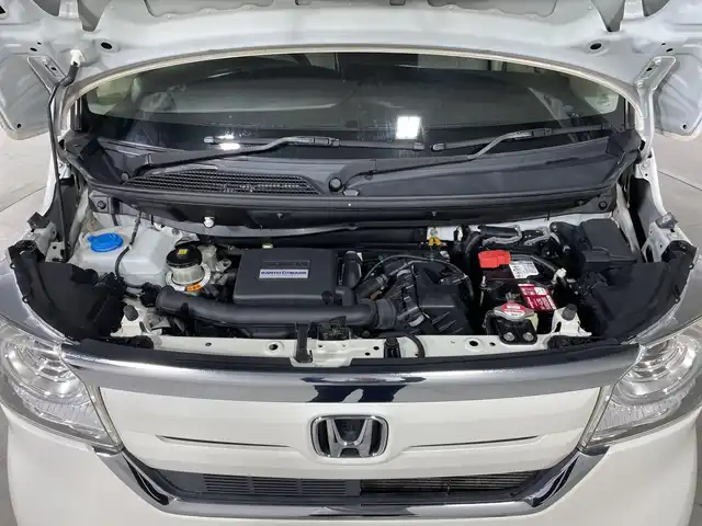 ホンダ Ｎ ＢＯＸ G 福岡県 2017(平29)年 5万km プレミアムホワイトパールⅡ 社外７型メモリーナビゲーション/フルセグテレビ/CD DVD BT/ベンチシート/スマートキー/プッシュスタートエンジン/スペアキー/LEDヘッドライト/純正フロアマット