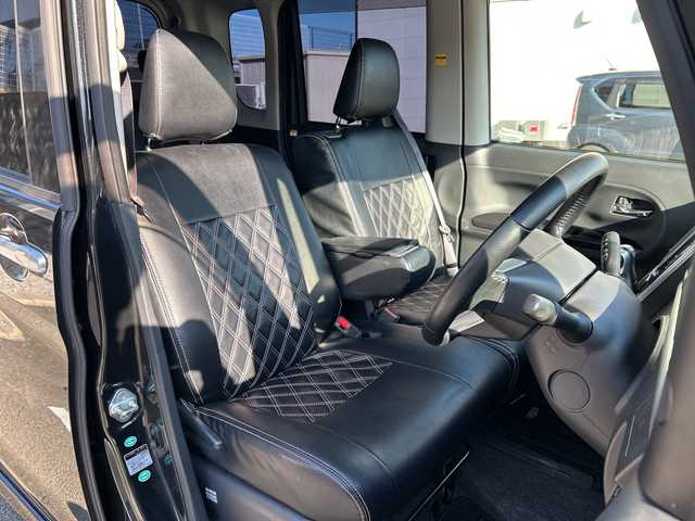 ダイハツ タント カスタム RS SA 大阪府 2014(平26)年 7.6万km ブラックマイカメタリック スマートアシスト　8型ナビ　CD　DVD　フルセグTV　USB　バックカメラ　両側パワースライドドア　ステアリングリモコン　LEDオートライト　フォグ　スマートキー　ウィンカーミラー　アイドリングストップ　ETC　シートカバー