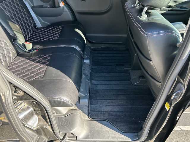 ダイハツ タント カスタム RS SA 大阪府 2014(平26)年 7.6万km ブラックマイカメタリック スマートアシスト　8型ナビ　CD　DVD　フルセグTV　USB　バックカメラ　両側パワースライドドア　ステアリングリモコン　LEDオートライト　フォグ　スマートキー　ウィンカーミラー　アイドリングストップ　ETC　シートカバー