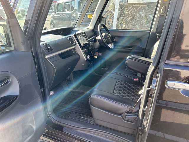 ダイハツ タント カスタム RS SA 大阪府 2014(平26)年 7.6万km ブラックマイカメタリック スマートアシスト　8型ナビ　CD　DVD　フルセグTV　USB　バックカメラ　両側パワースライドドア　ステアリングリモコン　LEDオートライト　フォグ　スマートキー　ウィンカーミラー　アイドリングストップ　ETC　シートカバー