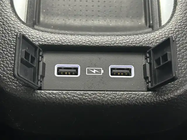 ホンダ フィット e:HEVクロスター 佐賀県 2022(令4)年 3.3万km サーフブルー 純正9インチナビ/CD/DVD/フルセグTV/BT/衝突被害軽減システム/横滑り防止装置/車線逸脱防止/クリアランスソナー/オートライト/LEDヘッドライト/前後ドライブレコーダー/ETC/追従付きクルーズコントロール/オートブレーキホールド/電動格納ミラー/ECOスイッチ/ISOFIX/フロアマット/純正16インチアルミホイール/ドアバイザー