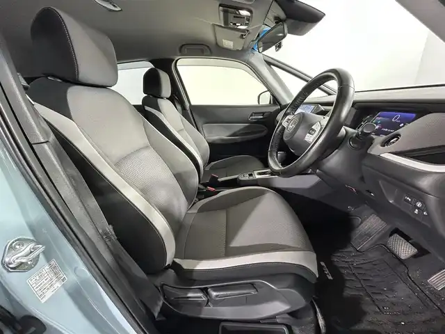 ホンダ フィット e:HEVクロスター 佐賀県 2022(令4)年 3.3万km サーフブルー 純正9インチナビ/CD/DVD/フルセグTV/BT/衝突被害軽減システム/横滑り防止装置/車線逸脱防止/クリアランスソナー/オートライト/LEDヘッドライト/前後ドライブレコーダー/ETC/追従付きクルーズコントロール/オートブレーキホールド/電動格納ミラー/ECOスイッチ/ISOFIX/フロアマット/純正16インチアルミホイール/ドアバイザー
