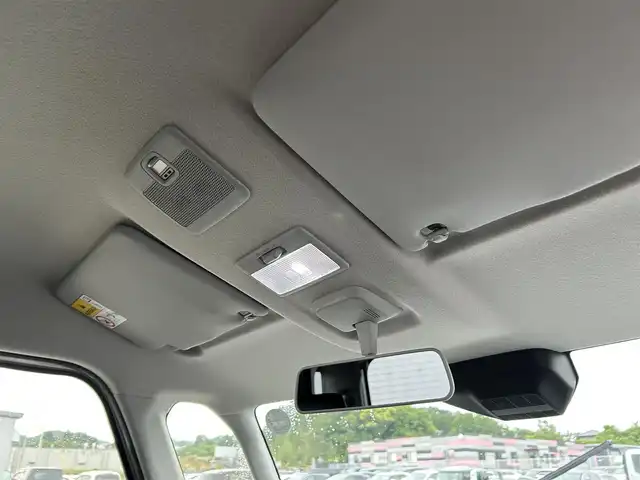 スズキ スペーシア カスタム HYBRID XS ターボ 愛媛県 2024(令6)年 2.3万km スチールシルバーメタリック/ブルーイッシュブラックパール 純正9インチHDナビ（Bluetooth/AppleCarPlay/AndroidAuto/フルセグ）/スズキセーフティサポート/全方位モニター/両側パワースライドドア/ステアリングヒーター/シートヒーター/レーダークルーズコントロール/パーキングアシスト/純正15インチアルミホイール/LEDヘッドライト/フォグランプ/レーンキープアシスト/パドルシフト/横滑り防止装置/スマートキー/プッシュスタート/ABS