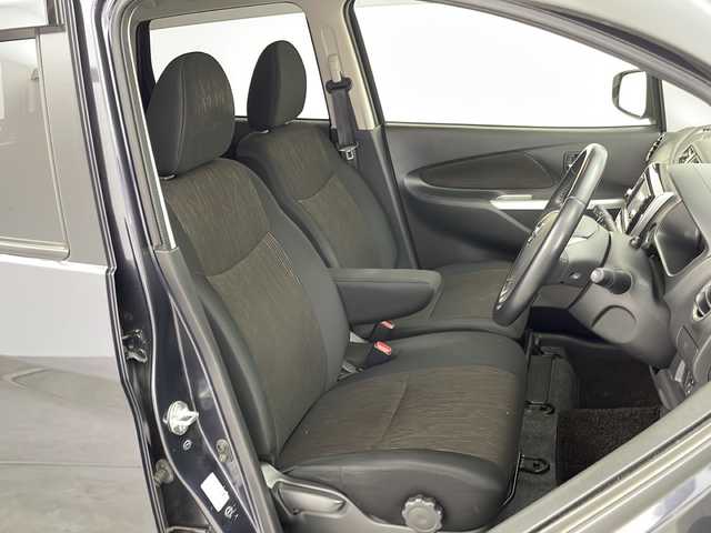 日産 デイズ ハイウェイスター Vセレ +Safty 群馬県 2014(平26)年 1.7万km プレミアムパープルP 純正ナビ　全周囲カメラ　アイドリングストップ　ＥＴＣ　キセノンヘッドライト　フォグランプ　スマートキー　プッシュスタートボタン　革巻きステアリング　純正ドライブレコーダー　横滑り防止装置　禁煙車