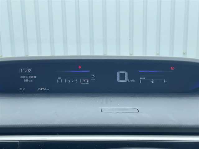 ホンダ ステップワゴン スパーダ クールスピリット 滋賀県 2015(平27)年 9.5万km ホワイトオーキッドパール 純正SDナビ/・フルセグTV/・Bluetooth/・CD/・DVD/・バックカメラ/後席モニター/前後ドラレコ/ETC/ハーフレザー/シートヒーター/革巻きステアリング/パドルシフト/ホンダセンシング/アダプティブ・クルーズ・コントロール/横滑り防止装置/車線維持支援システム/衝突軽減ブレーキ/誤発進抑制機能/歩行者事故低減ステアリング/路外逸脱抑制機能/先行車発進お知らせ機能/標識認識機能/盗難防止装置/アイドリングストップ/LEDヘッドライト/オートライトコントロール/フォグランプ/電格ウィンカーミラー/ドアバイザー/スマートキー/プッシュスタート