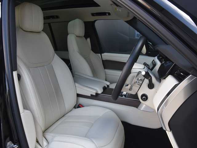 ランドローバー レンジローバー HSE 和歌山県 2023(令5)年 0.6万km 黒 革シート/全席パワーシート/シートヒーター/シートベンチレーション/電動サイドステップ/OP23インチAW/ガラスルーフ/カープレイ/ドラレコ