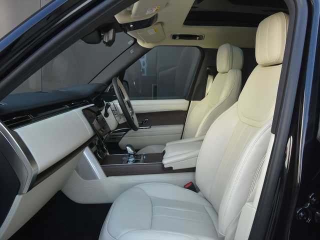 ランドローバー レンジローバー HSE 和歌山県 2023(令5)年 0.6万km 黒 革シート/全席パワーシート/シートヒーター/シートベンチレーション/電動サイドステップ/OP23インチAW/ガラスルーフ/カープレイ/ドラレコ