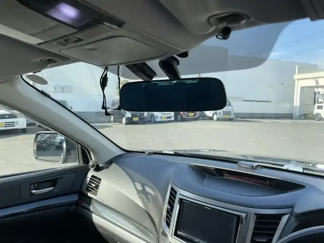 スバル レガシィ ツーリングワゴン 2．5i Sパッケージ 群馬県 2010(平22)年 11万km グラファイトグレーメタリック STIエアロ/クルーズコントロール/パドルシフト/ETC/ハーフレザーシート/前席パワーシート/電格ミラー/ドアバイザー/社外フロアマット/純正18インチアルミホイール