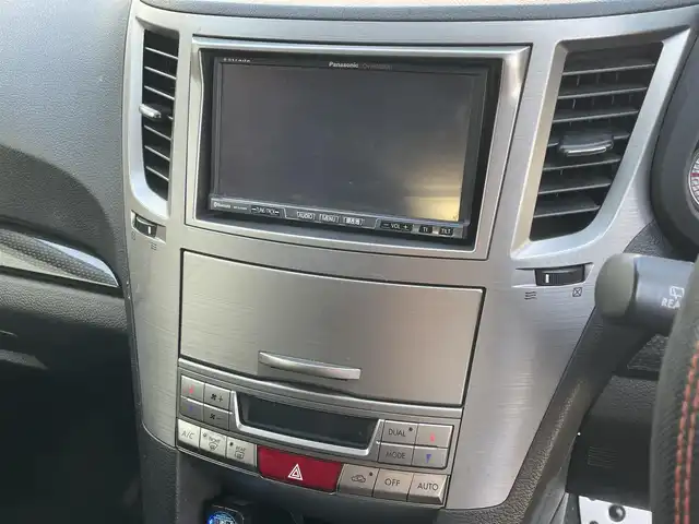 スバル レガシィ ツーリングワゴン 2．5i Sパッケージ 群馬県 2010(平22)年 11万km グラファイトグレーメタリック STIエアロ/クルーズコントロール/パドルシフト/ETC/ハーフレザーシート/前席パワーシート/電格ミラー/ドアバイザー/社外フロアマット/純正18インチアルミホイール