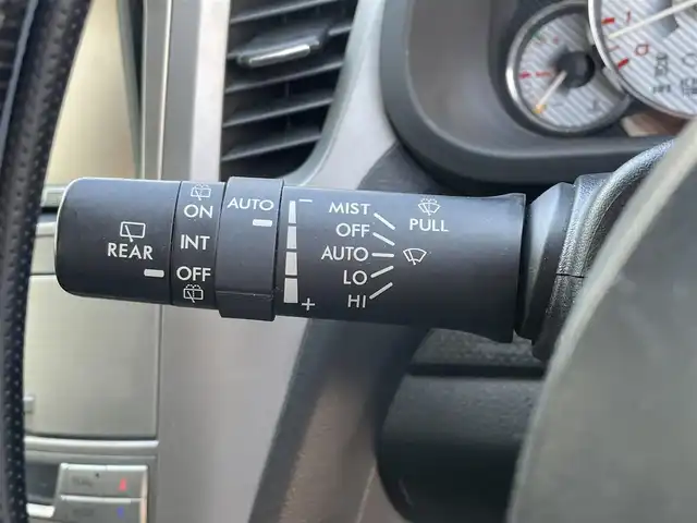 スバル レガシィ ツーリングワゴン 2．5i Sパッケージ 群馬県 2010(平22)年 11万km グラファイトグレーメタリック STIエアロ/クルーズコントロール/パドルシフト/ETC/ハーフレザーシート/前席パワーシート/電格ミラー/ドアバイザー/社外フロアマット/純正18インチアルミホイール